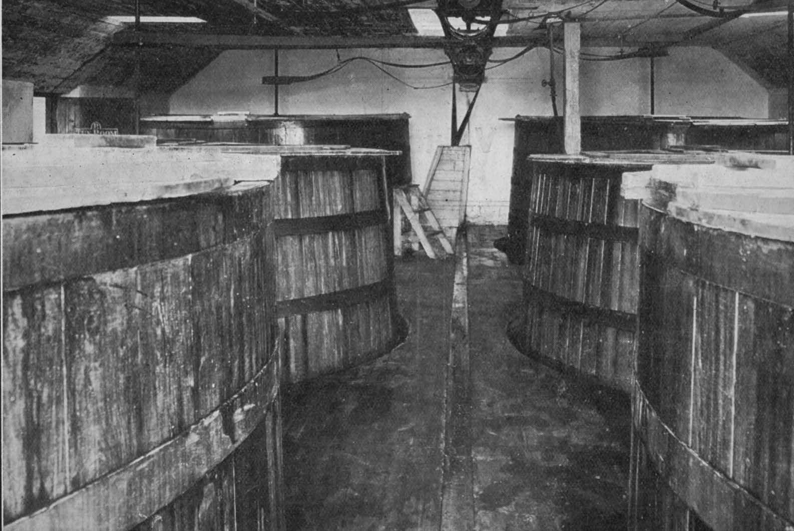 Aultmore: Tun-room.