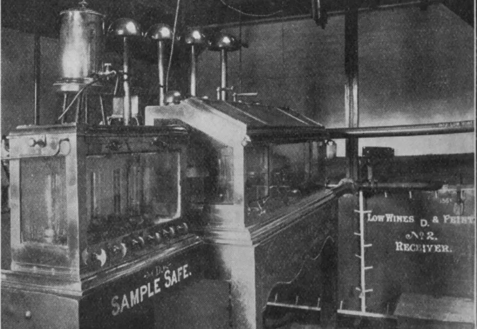 Glenlossie : Receiver, spirit and sample safe.